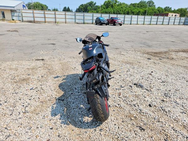 2026 SUZUKI GSXR600