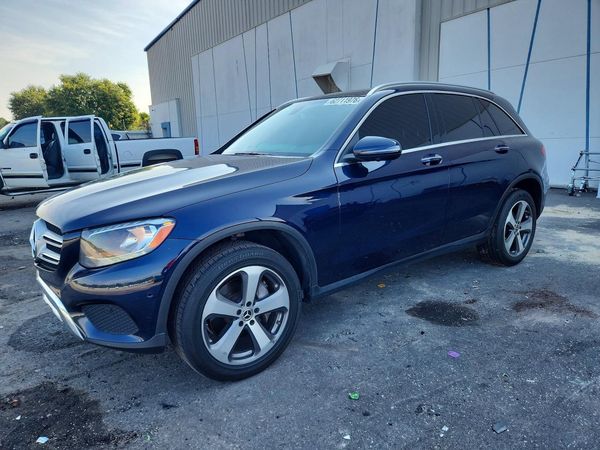 2018 MERCEDES-BENZ GLC GLC300