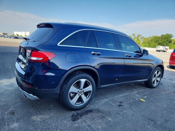 2018 MERCEDES-BENZ GLC GLC300