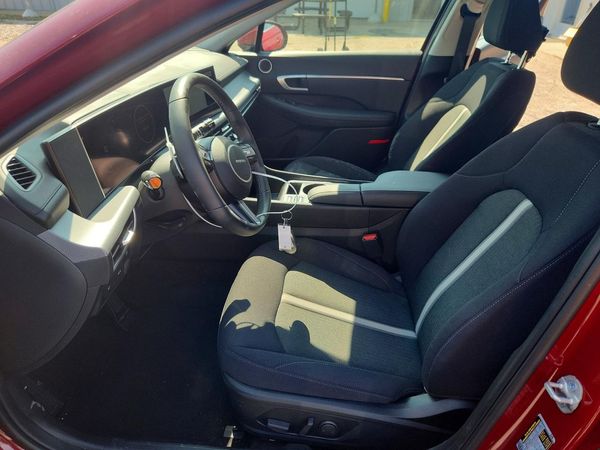 2025 HYUNDAI SONATA SEL Convenience