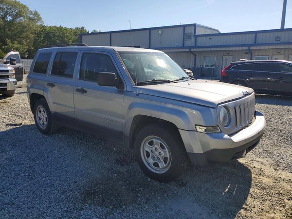 2015 JEEP PATRIOT SPORT FWD