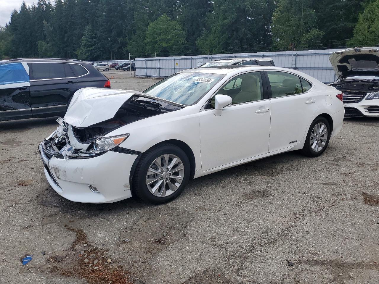 2015 LEXUS ES