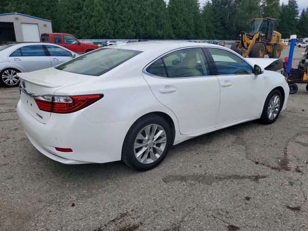 2015 LEXUS ES