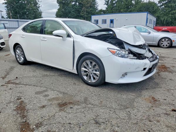 2015 LEXUS ES