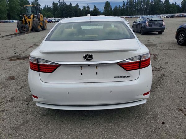 2015 LEXUS ES