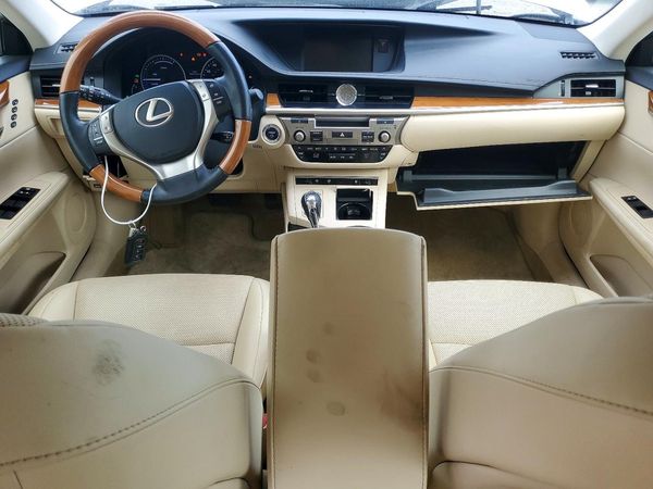 2015 LEXUS ES