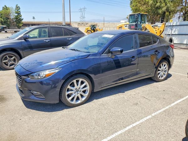 2017 MAZDA 3 Touring