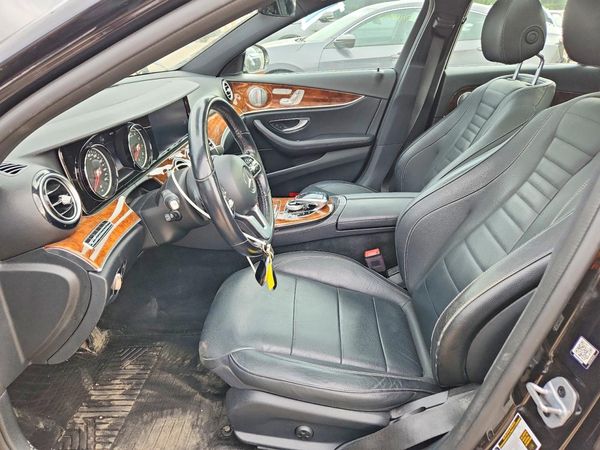 2019 MERCEDES-BENZ E E300-4M