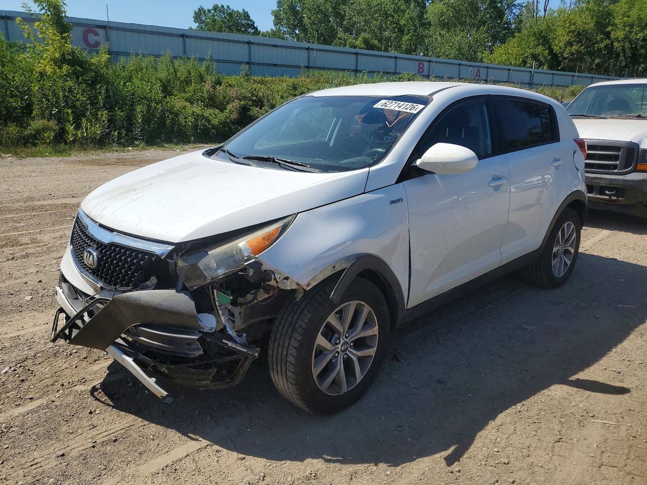 2015 KIA SPORTAGE GL - Middle-low