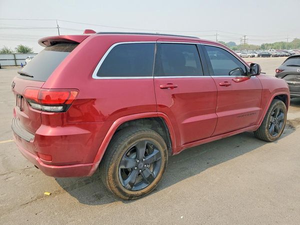 2015 JEEP GRAND CHEROKEE LAREDO 4X4