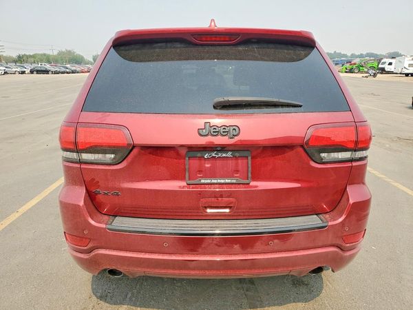 2015 JEEP GRAND CHEROKEE LAREDO 4X4