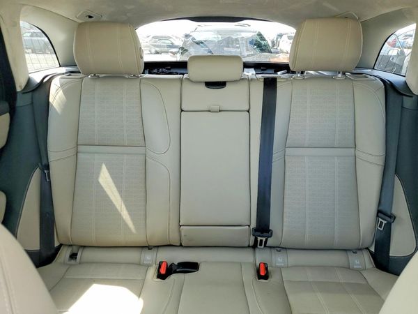 2019 LAND ROVER RANGE ROVER VELAR R-Dynamic HSE