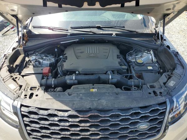 2019 LAND ROVER RANGE ROVER VELAR R-Dynamic HSE