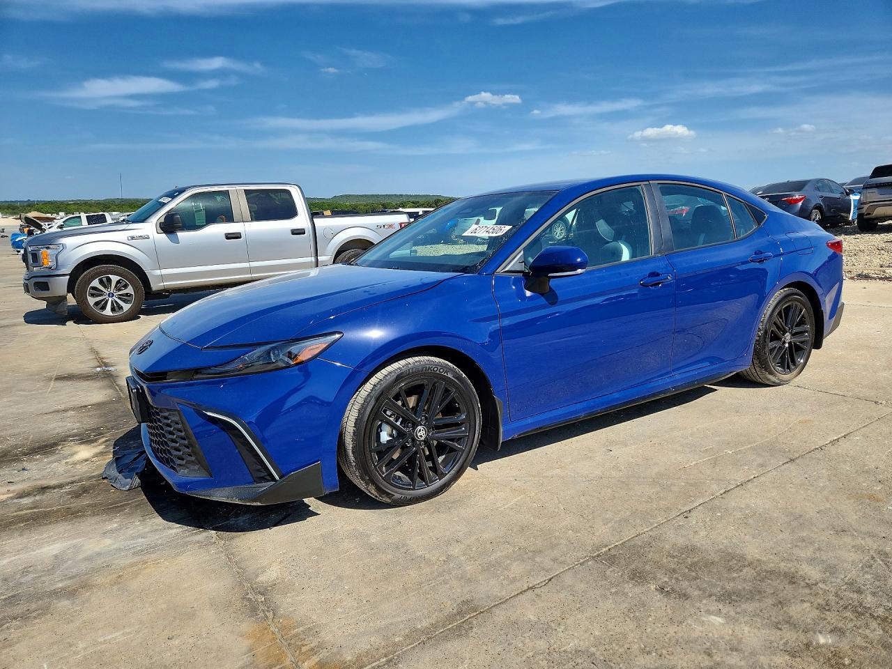2026 TOYOTA CAMRY