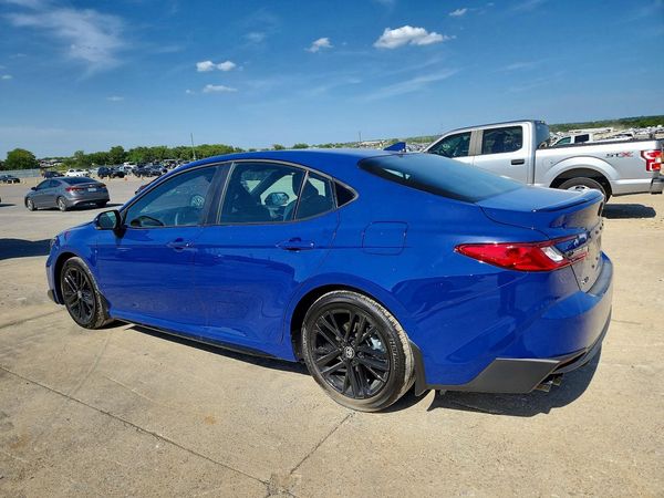 2026 TOYOTA CAMRY