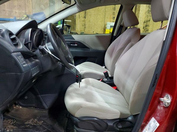 2013 MAZDA 5 Sport/GX