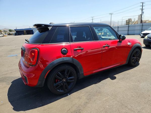2017 MINI COOPER
