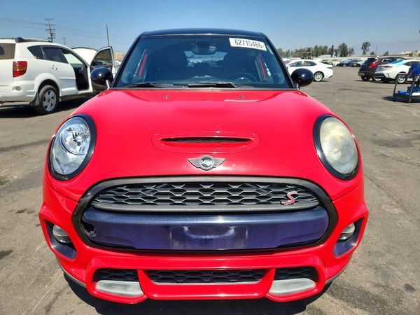 2017 MINI COOPER