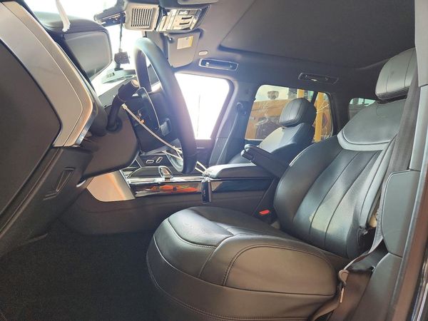 2025 LAND ROVER RANGE ROVER