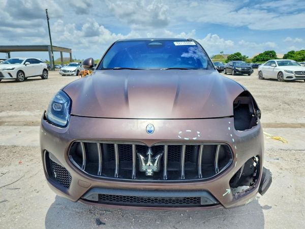 2023 MASERATI GRECALE