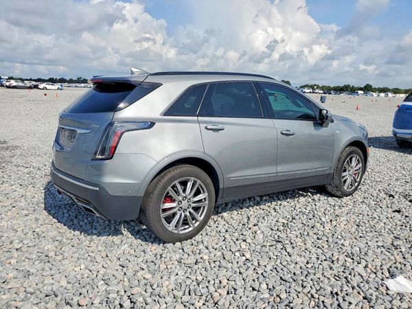 2023 CADILLAC XT5 Sport