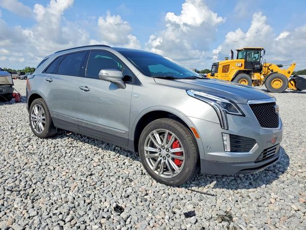 2023 CADILLAC XT5 Sport