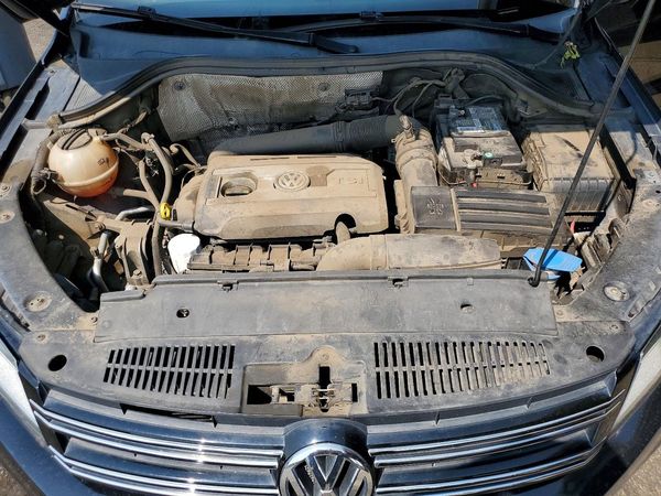 2017 VOLKSWAGEN TIGUAN