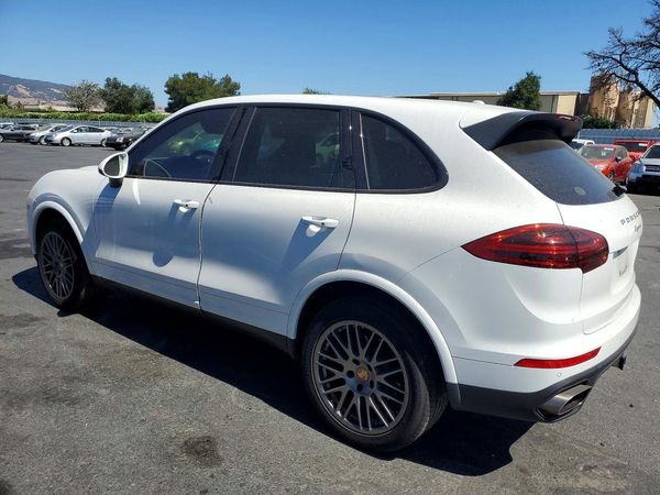 2018 PORSCHE CAYENNE Base / Platinum Edition