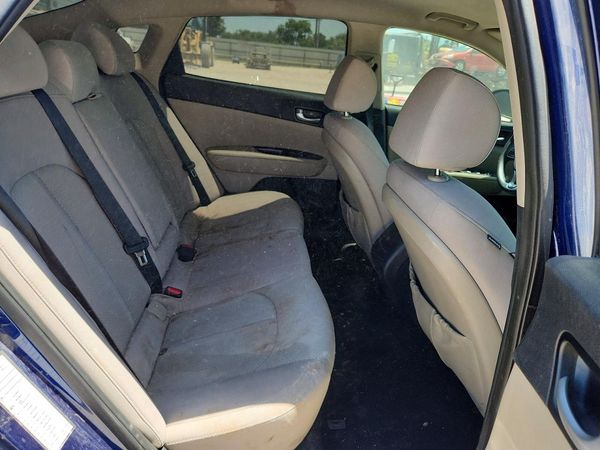 2016 KIA OPTIMA GL