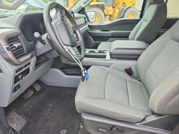 2024 FORD F150