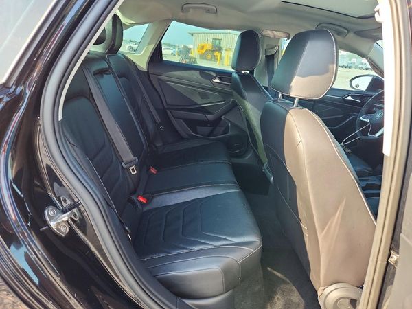2022 VOLKSWAGEN JETTA SEL