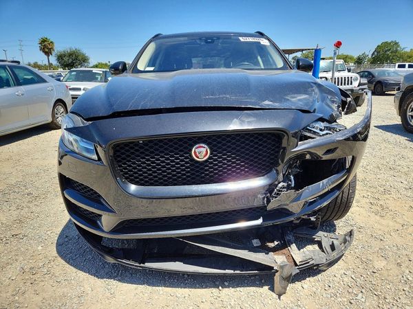 2018 JAGUAR F-PACE Standard