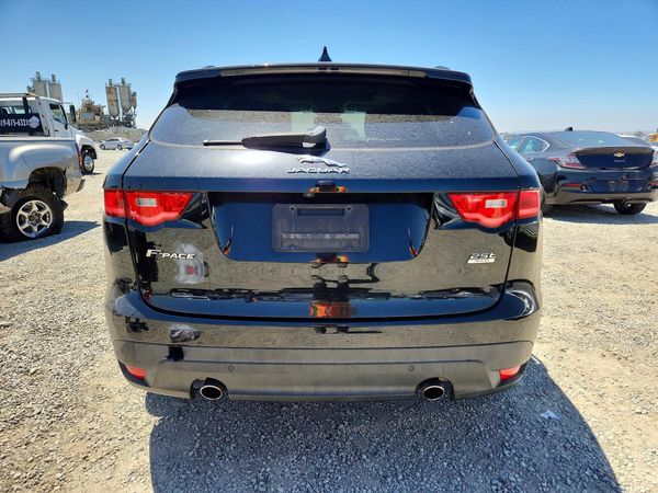 2018 JAGUAR F-PACE Standard