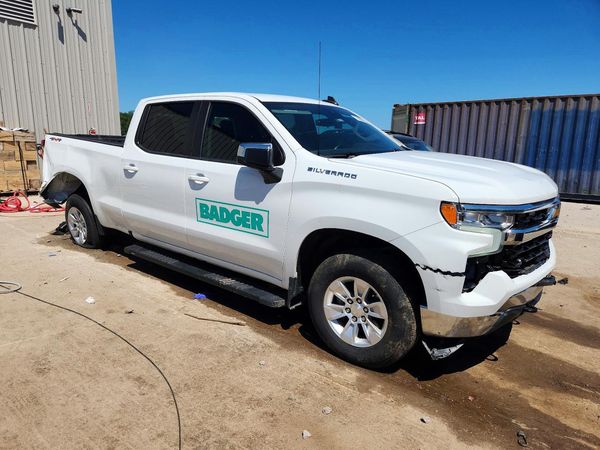 2023 CHEVROLET SILVERADO LT