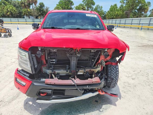 2020 NISSAN TITAN