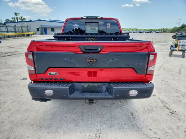 2020 NISSAN TITAN