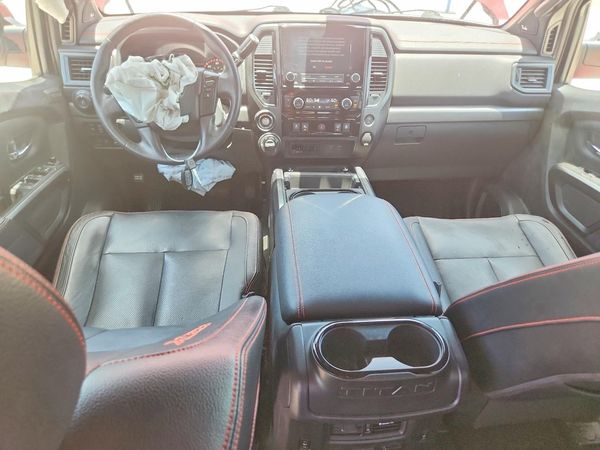 2020 NISSAN TITAN