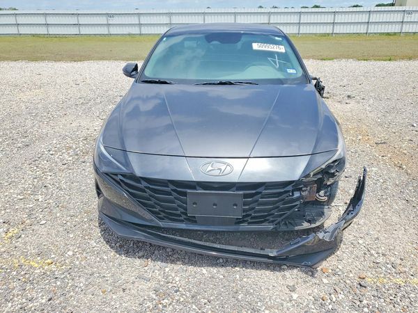 2021 HYUNDAI ELANTRA