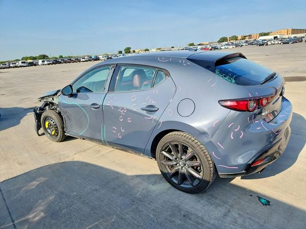 2021 MAZDA 3