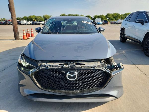 2021 MAZDA 3