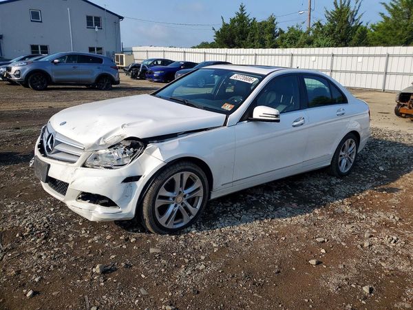 2013 MERCEDES-BENZ C C300