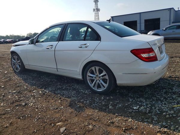 2013 MERCEDES-BENZ C C300