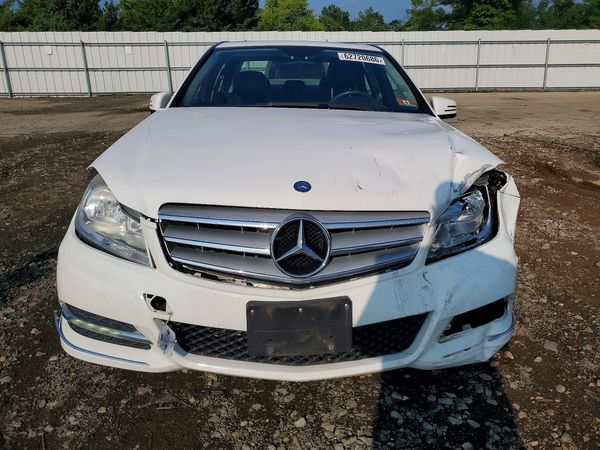 2013 MERCEDES-BENZ C C300