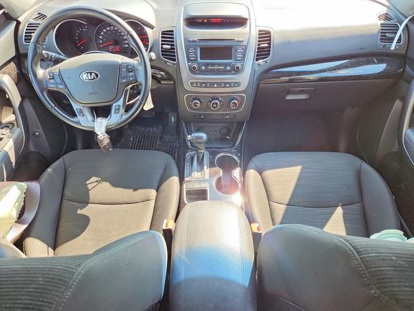 2014 KIA SORENTO Base/ LX