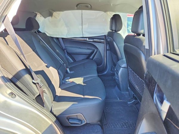 2014 KIA SORENTO Base/ LX