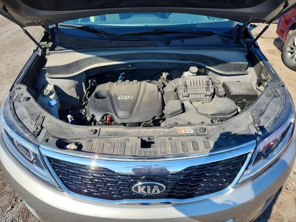 2014 KIA SORENTO Base/ LX