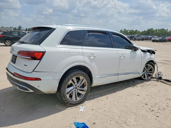 2023 AUDI Q7