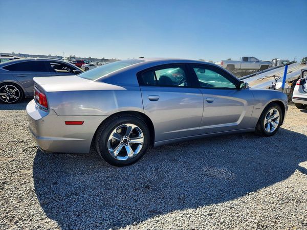 2014 DODGE CHARGER R/T