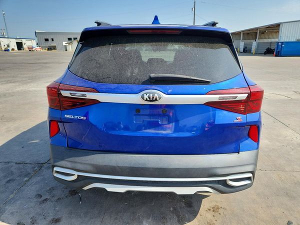 2021 KIA SELTOS S
