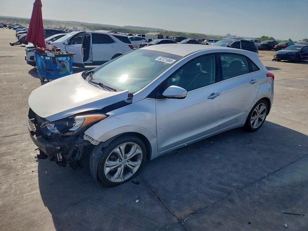 2015 HYUNDAI ELANTRA
